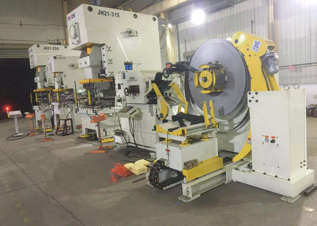 沖床連桿機(jī)械手使用范圍有哪些？