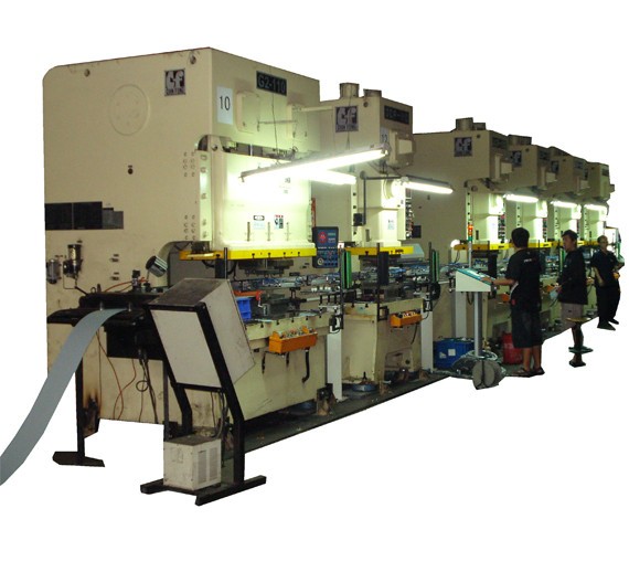 連桿式機械手：高效、穩(wěn)定、安全，沖壓加工行業(yè)的理想選擇